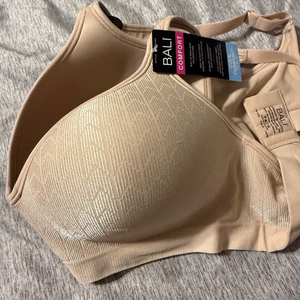 BALI Cool Comfort Wireless Bra